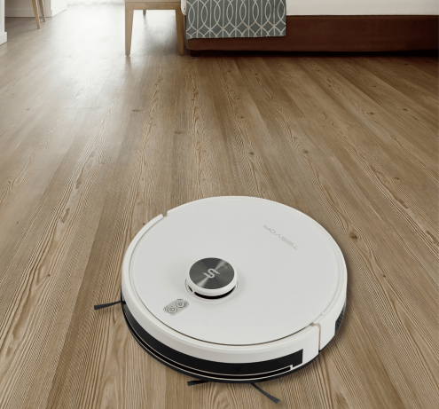 Tesvor S6 Turbo Robot Vacuum on a wooden floor